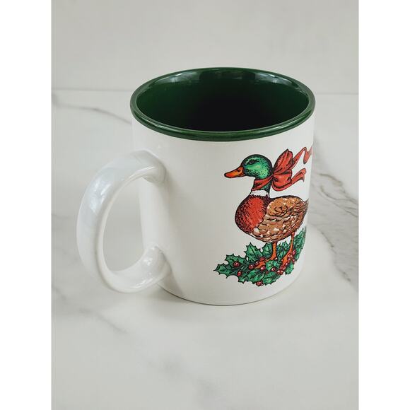 Marvelous Mug Potpourri Press Coffee Mug Teacup 10oz Duck Holly Berry 1987 Korea - Picture 5 of 15